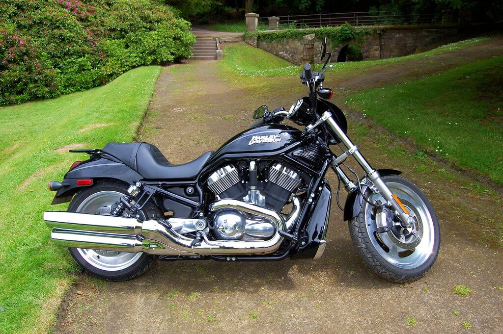 Harley-Davidson-VRSCA-V-Rod