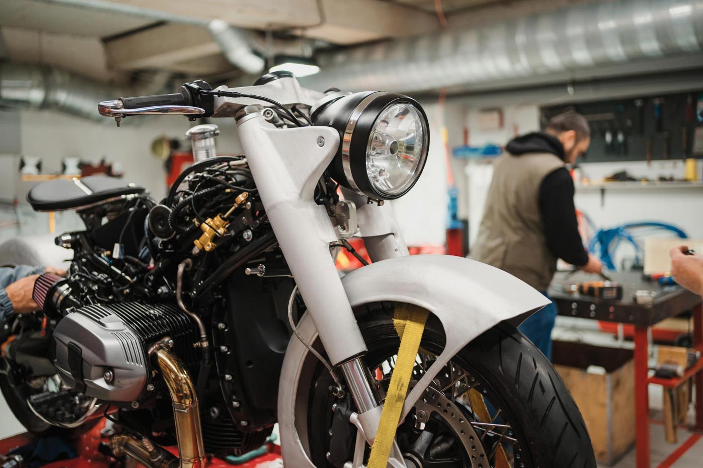 motorcycle-workshop